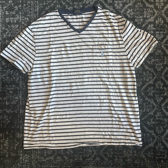 Polo Ralph Lauren Short Sleeve Navy and White Vneck Tshirt. Mens XL - Picture 1 of 3